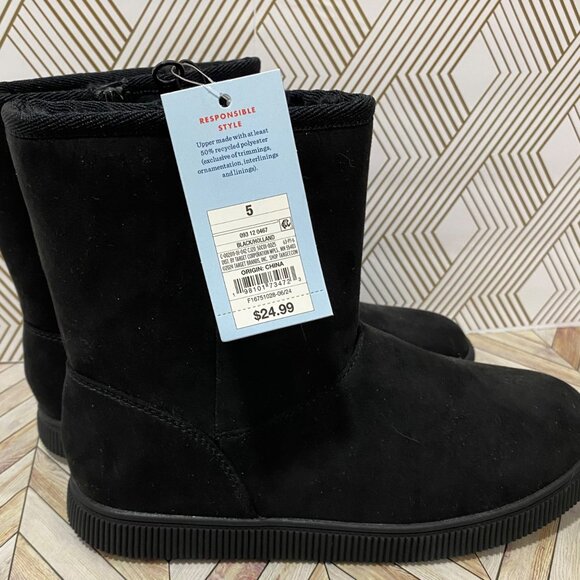 ✨Cat & Jack Black Faux Suede Winter Boots Side Zipper Closure Size 5 NWT - Picture 2 of 6